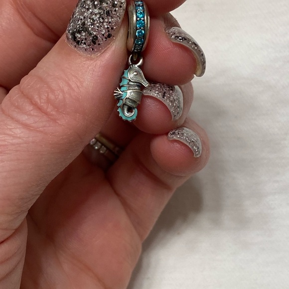 Retired Pandora Seahorse Charm - Picture 4 of 4
